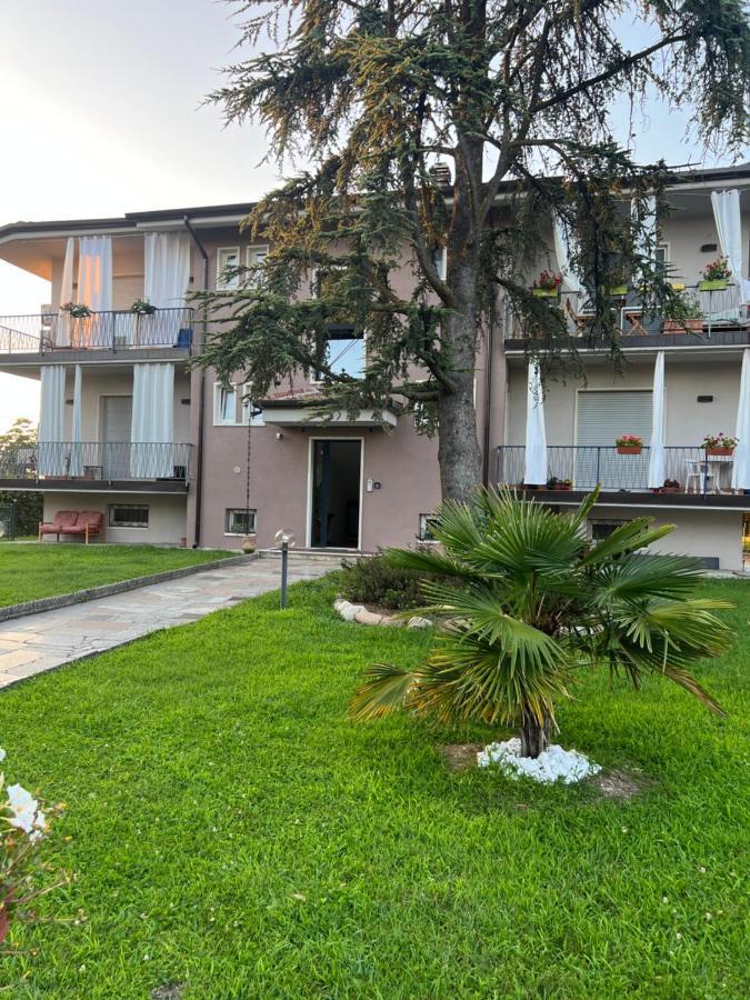 קסטלנואובו דל גארדה Otta House Garda Lake מראה חיצוני תמונה